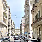 Flower Nel Cuore Della Citta' Apartamento Bari