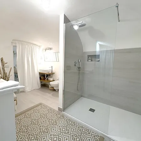 Flower Nel Cuore Della Citta' Apartamento