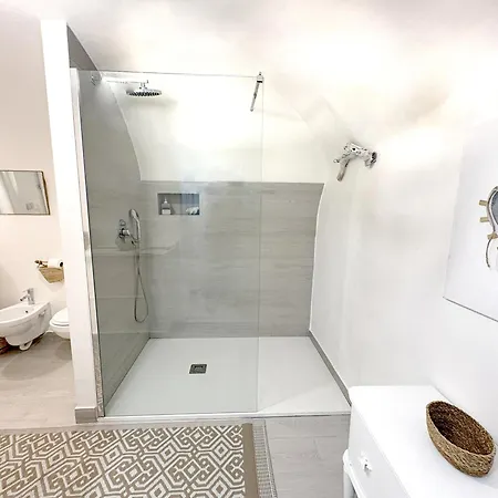 Apartamento Flower Nel Cuore Della Citta' Bari