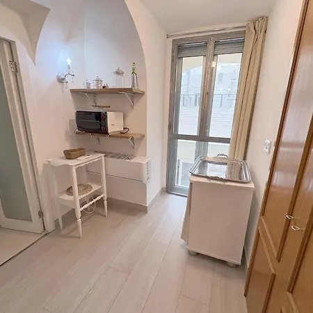 Flower Nel Cuore Della Citta' Apartamento Bari